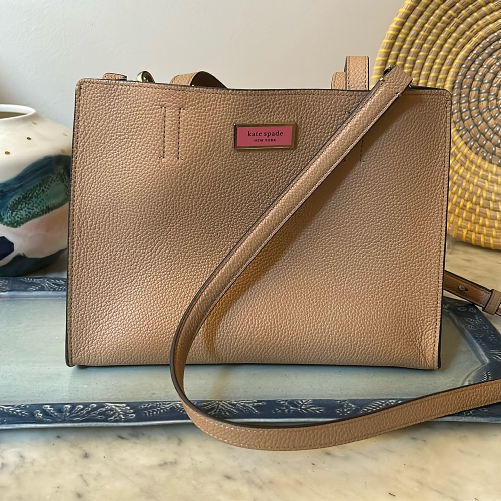 Kate Spade bag tan pebble leather handles and long adjustable strap